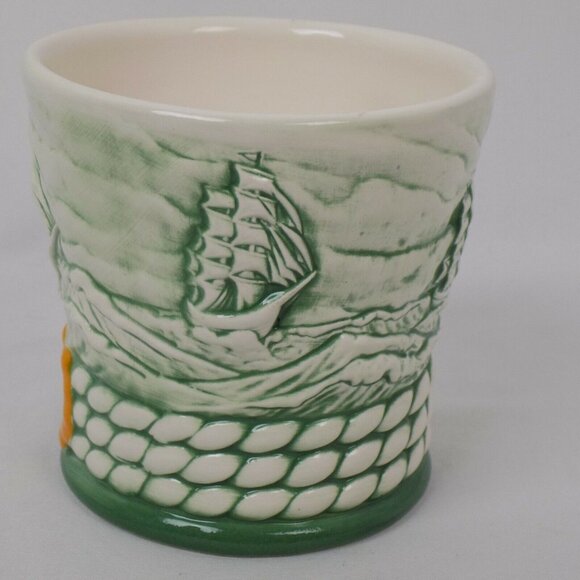 2 Cutty Sark Ceramic Whiskey Rocks Glasses Clipper Ship Green White Vintage 1998 - Picture 3 of 9